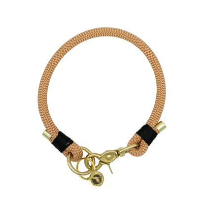 Collier porte médaille en corde